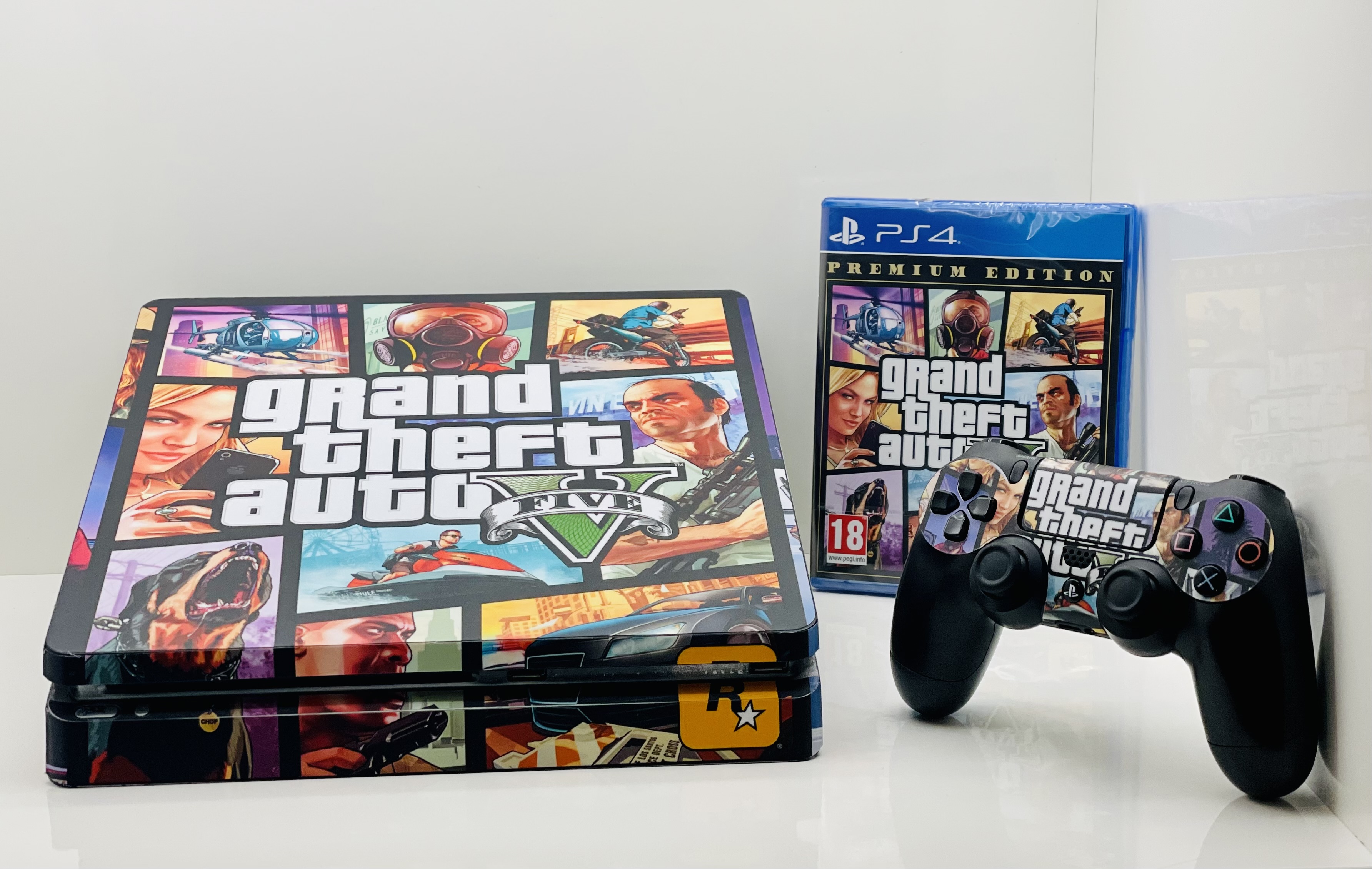 PlayStation 4 Slim - GTA V EDICE + hra
