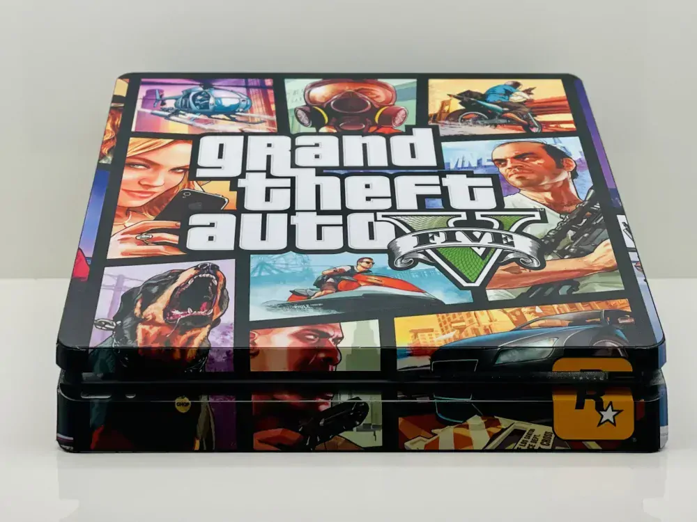 PlayStation 4 Slim - GTA V EDICE + hra